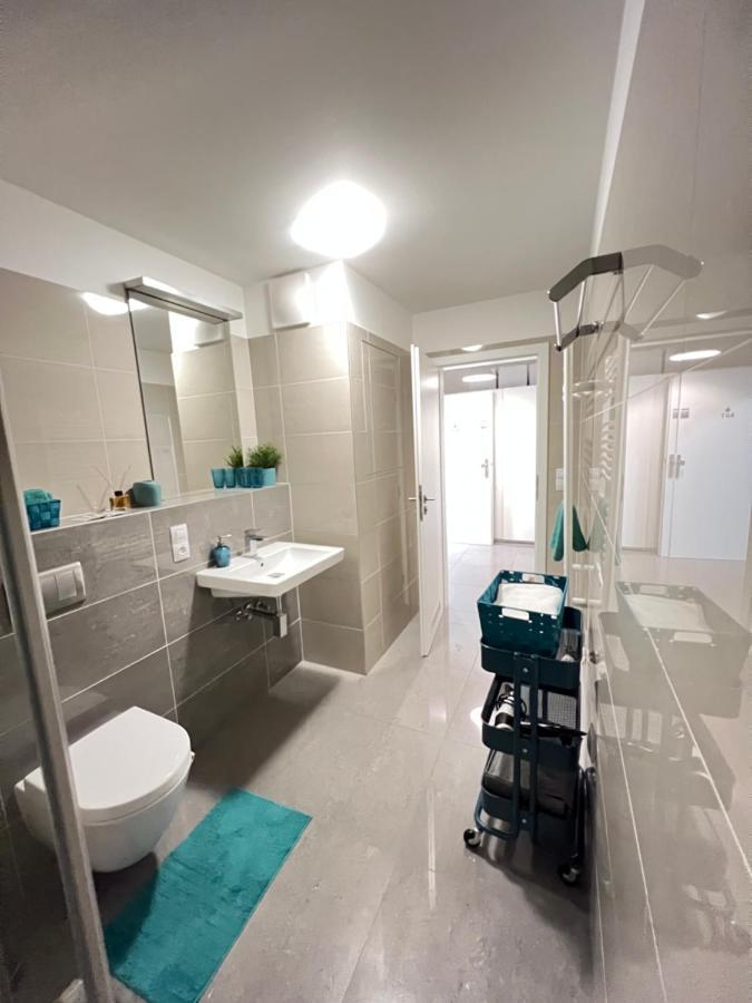 Free Parking In Garage Karolina Plazza, New Cosy Studio With All You Need Прага Экстерьер фото