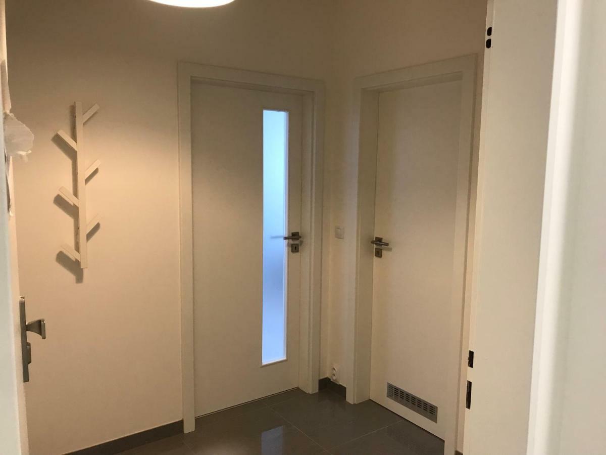 Free Parking In Garage Karolina Plazza, New Cosy Studio With All You Need Прага Экстерьер фото